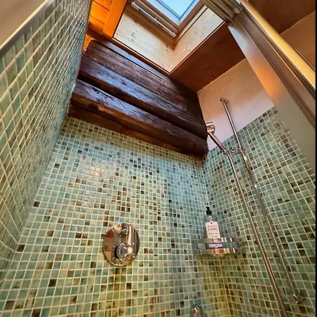 シャレー Un Nid Au Paradis - Traditionnel Avec Beaucoup De Cachet *