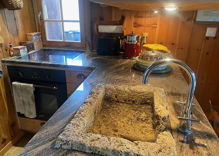 Un Nid Au Paradis - Traditionnel Avec Beaucoup De Cachet